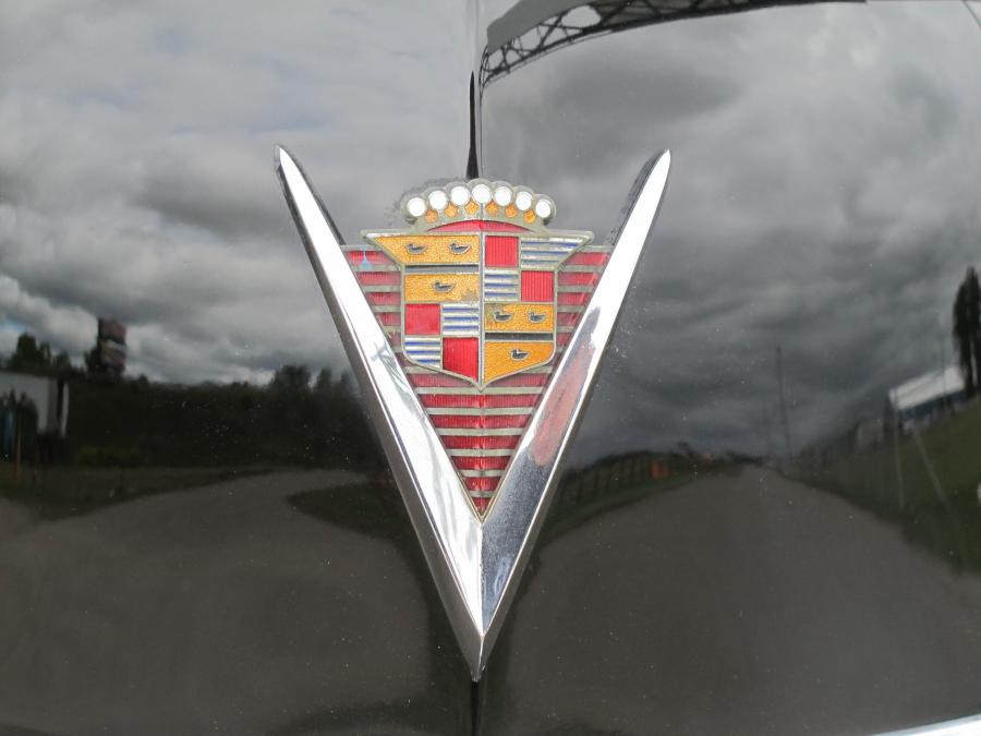  Cadillac Series 62 Convertible Coupe 1947 года  (фото 28 из 32)